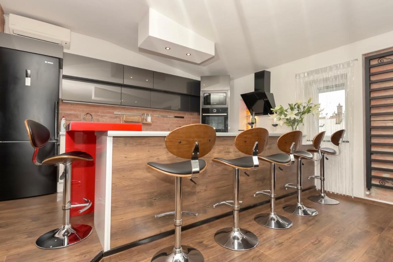 Nightingale Luxury Apartment Budapest Exterior foto