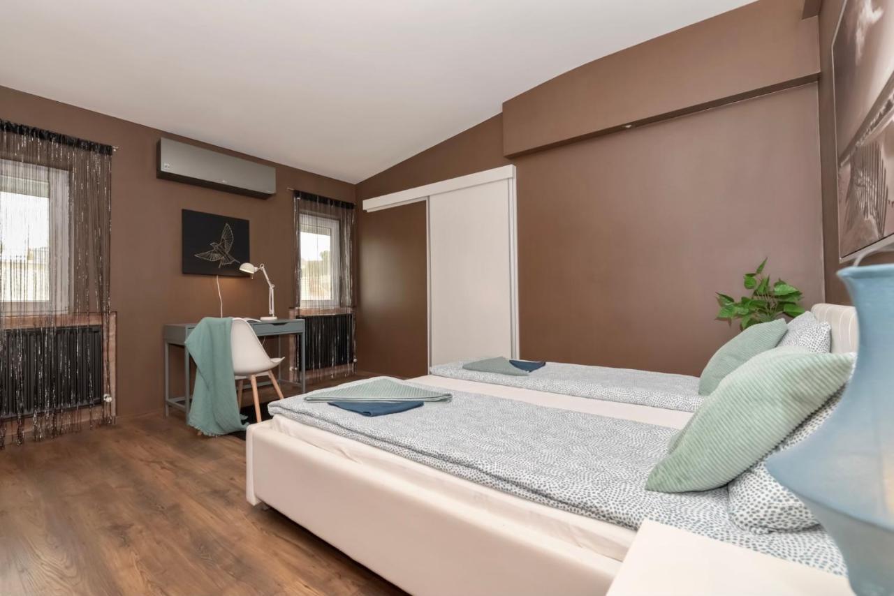 Nightingale Luxury Apartment Budapest Exterior foto